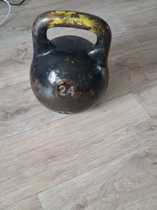Продам гирю  24кг. чугун