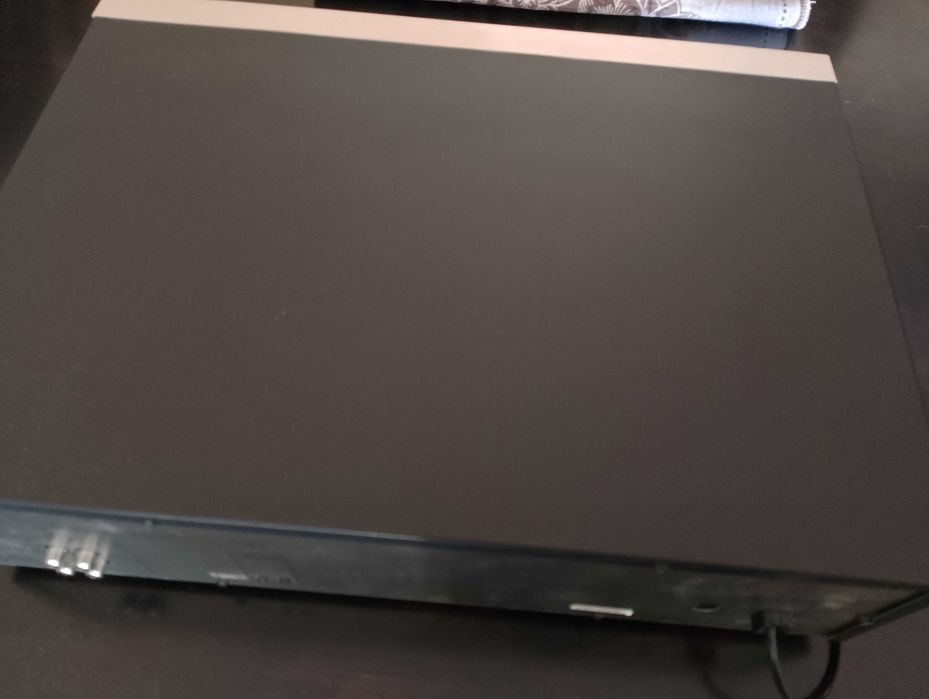 Продавам дек Harman Cardon TD4500