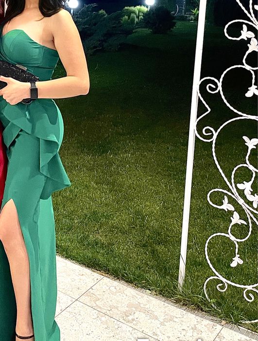 Vand rochie de seara