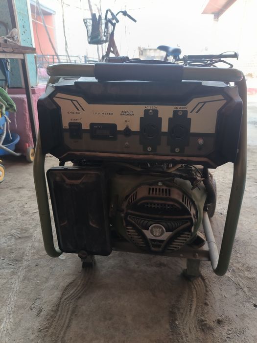 Движок, генератор