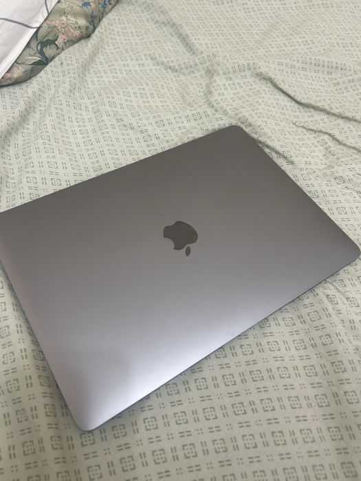 Macbook M1 256 gb запчасти (без мат платы)