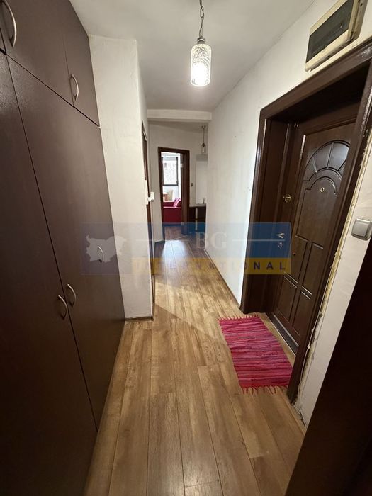 Продава се Тристаен апартамент в Бургас, Възраждане - 90 кв.м за 1111 €/кв.м - Снимка #4