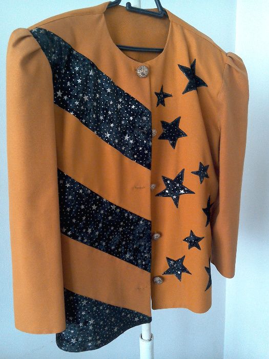 Costum (compleu) adolescente, muștar cu negru: sacou și fustă