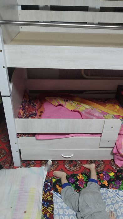 Болалар беланчаги 2 талик сотилади янги. Бошка янги Уй олингани учун