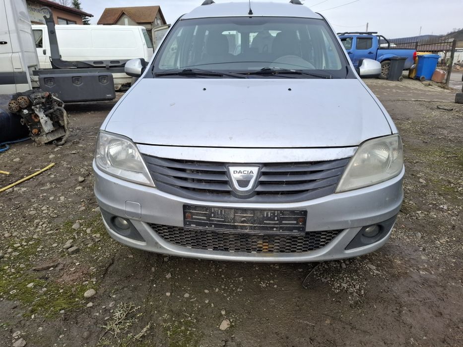 Elemente Caroserie Dacia Logan MCV 1.6i-16v Fabricat 2010