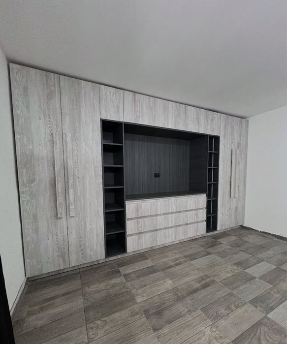 Мебели по поръчка