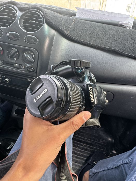 Фотоапарат canon