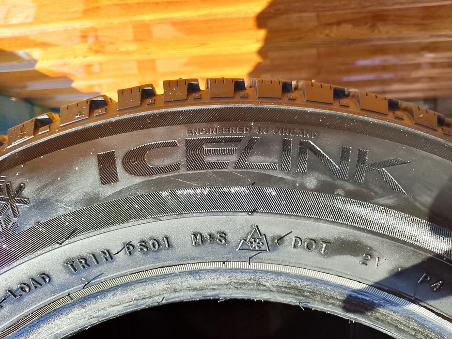 Продам зимние шины