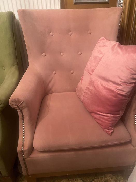 Продаю кресло  дизайнерские