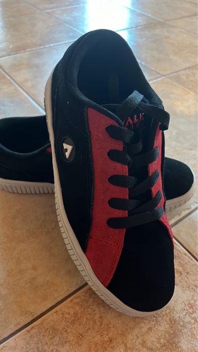 Продавам Airwalk Classics номер 40.5