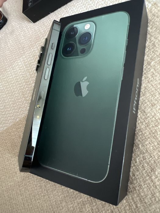 Продам Iphone 13 pro