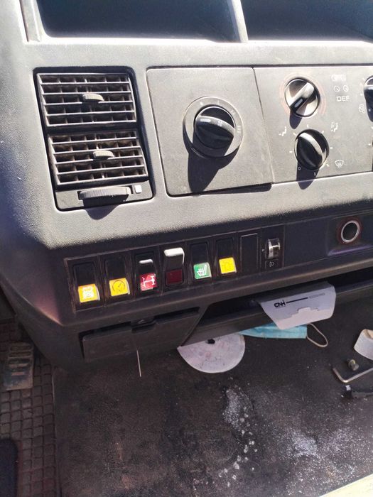 Vand Camion MAN - basculare 3 parti, 2004, 237800 km folosit doar in interes personal