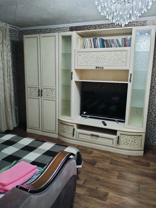 Сдаю 1 комн Горняк 12 микр Посуточно