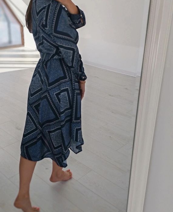 Rochie midi asimetrica