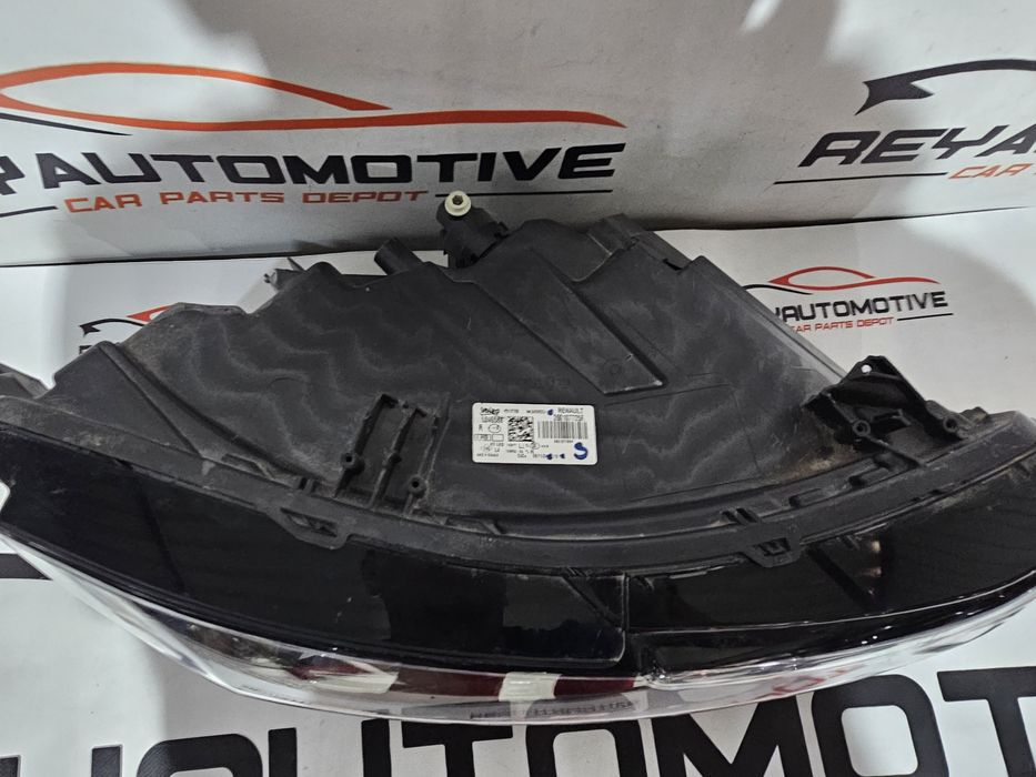 Far dreapta led Dacia Duster 3 / Bigster cod 260107725R