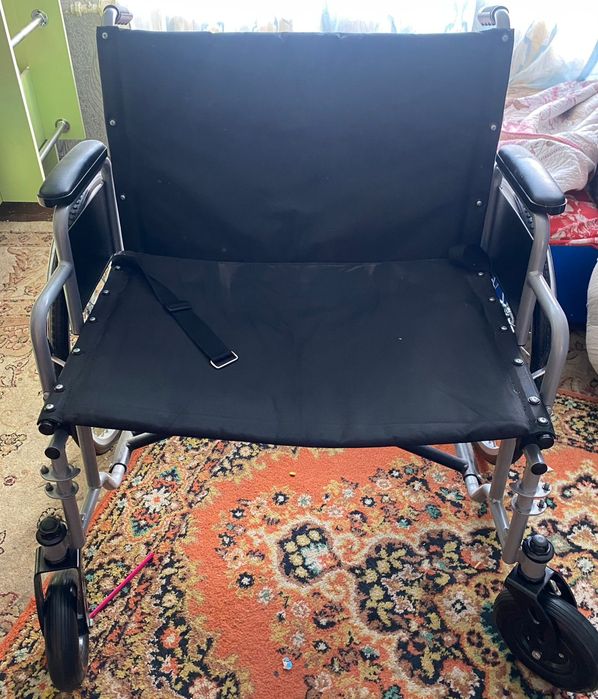 Инвалидная коляска