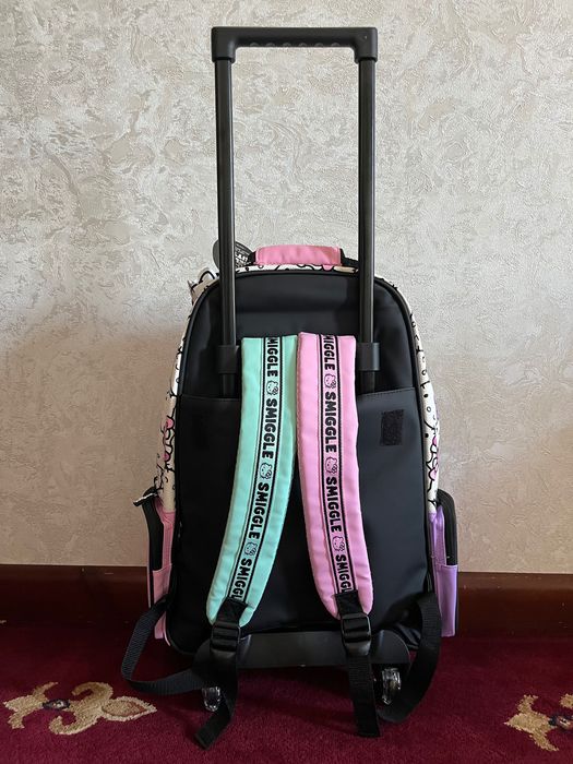 Рюкзак в колесах smiggle original