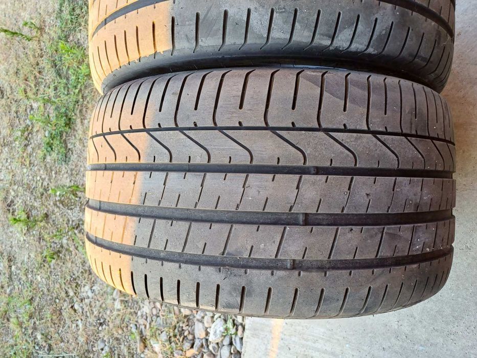 2 броя 305/30 ZR20 PIRELLI
