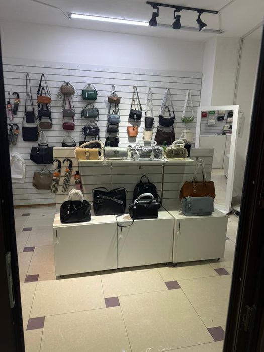 Сдам бутик в торговом доме