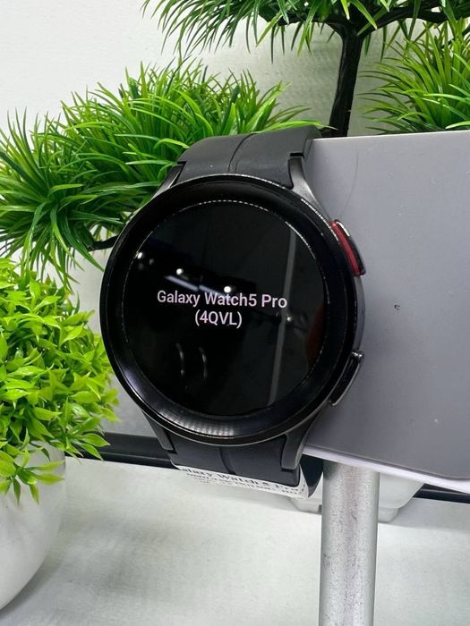 Galaxy Watch // 5 Pro //