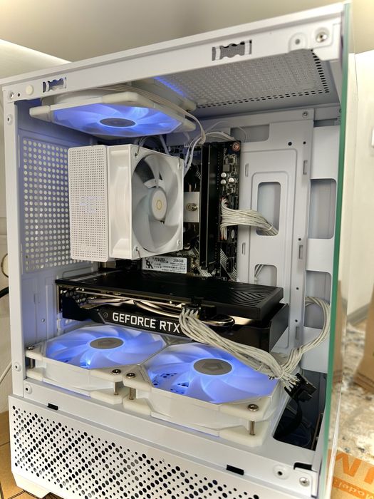 Продам видеокарту RTX 2060 Super