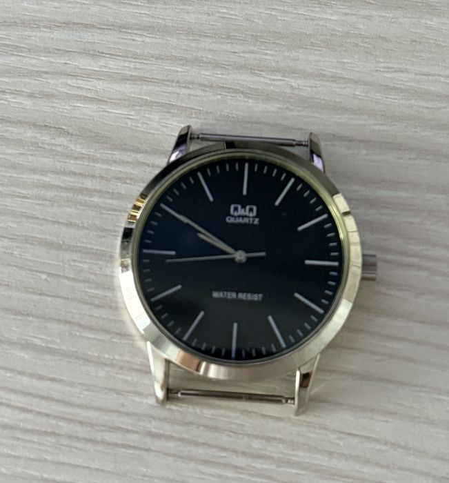 Ceas barbati Q&Q