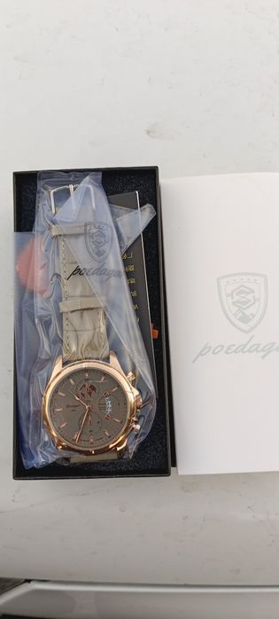 Продам часы Poedagar