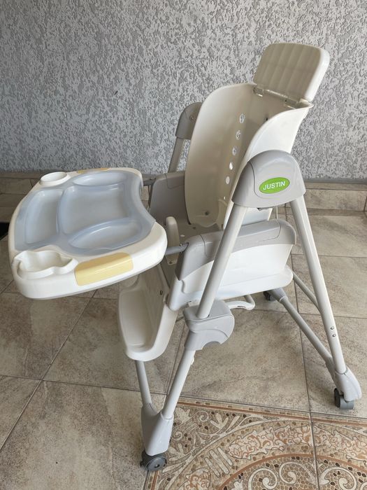Детский стульчик для кормления