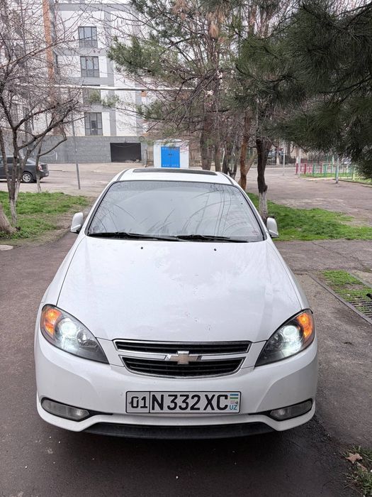 Gentra 2020yil oq rangi arenda