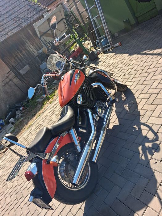 Honda Shadow 1100 fabricata in america