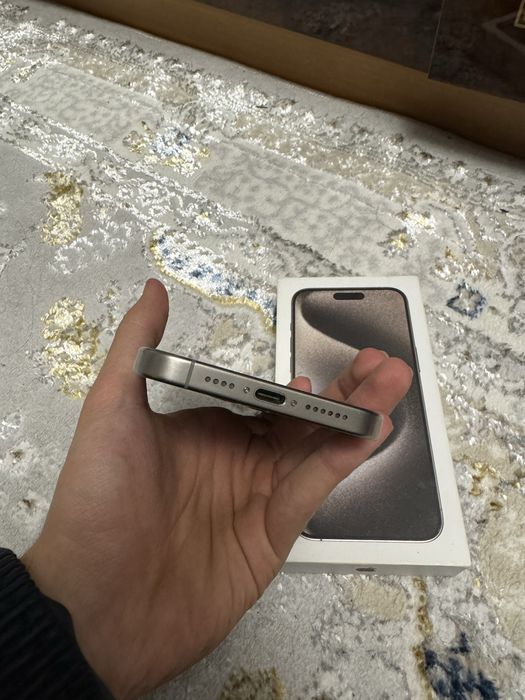 Iphone 15 pro max karobka dokument