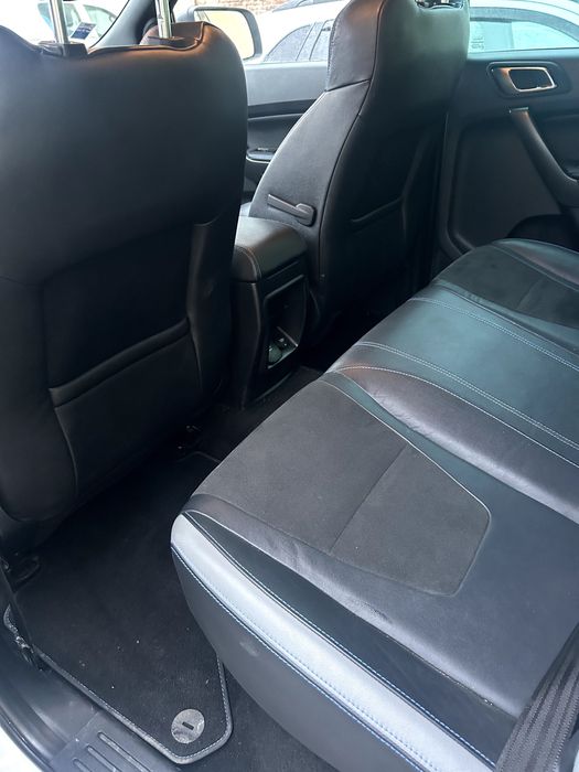 Vând FORD RANGER RAPTOR 2.0 D | 213 CP | 10 AT | 4x4 I TVA integral deductibil I Service doar la reprezentanta Ford