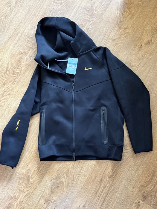 Горница Nike Nocta M