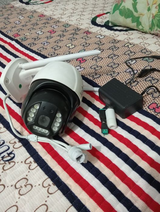 Продам камеру уличным хорошая