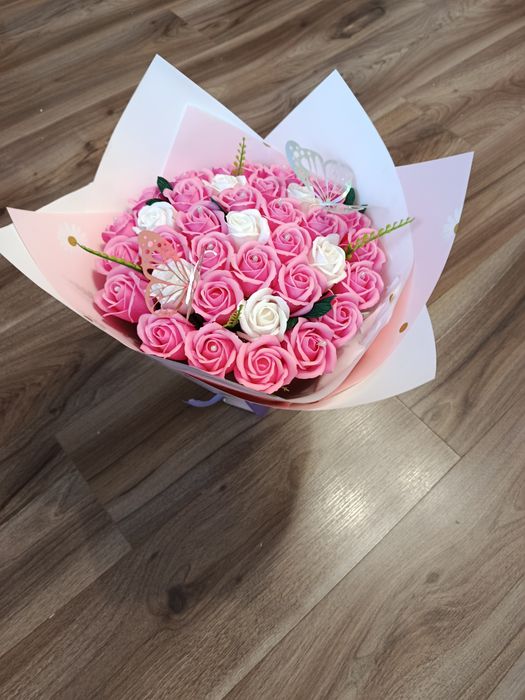 Buchet trandafiri sapun