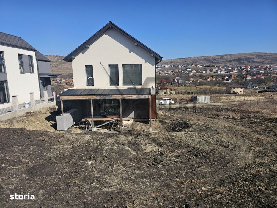 Casa individuala 136mp utili si 700 mp teren, zona strazii Ion Creang