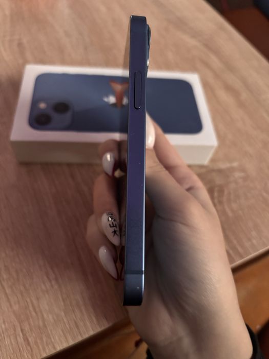 Iphone 13 mini син