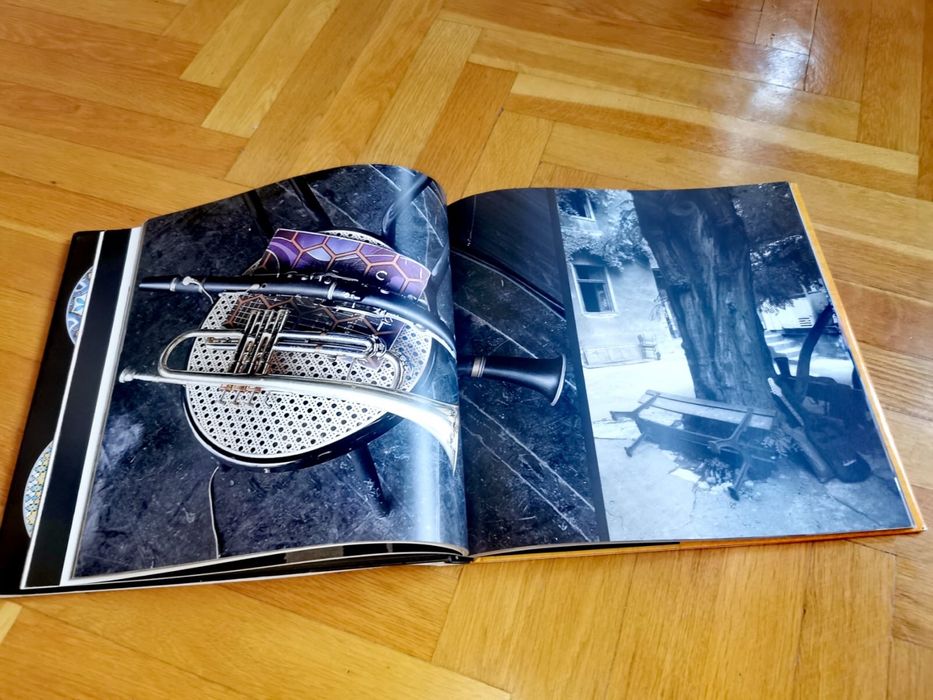 Книга с музикални дискове турска музика модерна традиционна етно поп !