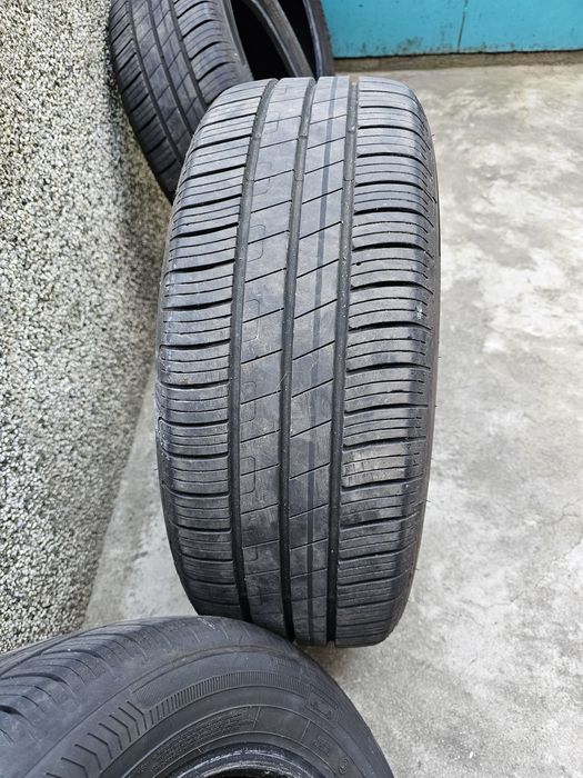 Goodyear efficientgrip performance 205 55 r17