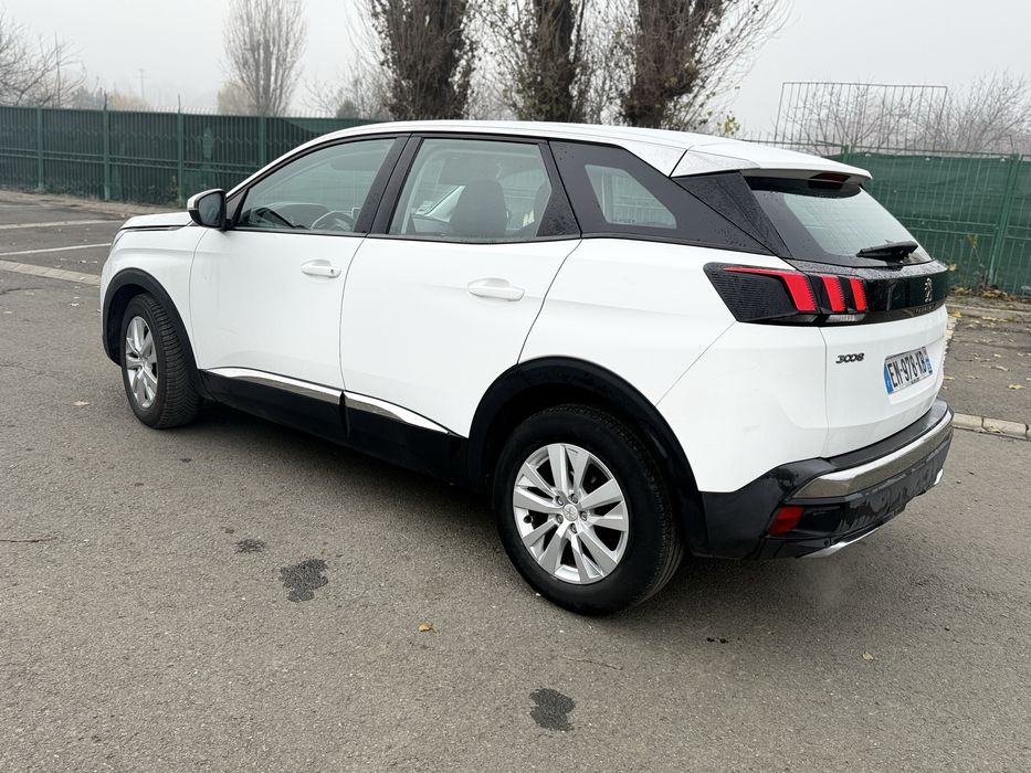 Peugeot 3008 1.2 pureTec