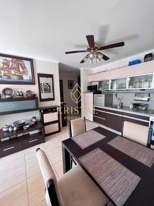 Продава се Двустаен апартамент в Свети Влас - 73 кв.м за 902 €/кв.м - Снимка #2