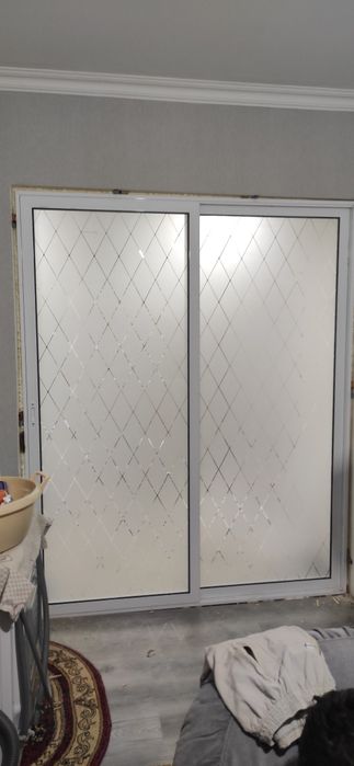 секционные, роллетные ворота, душевые кабины,  раздвижные двери