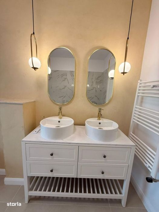 Apartament 3 camere | 78 MP + 17 MP balcoane | Parcare | Zorilor