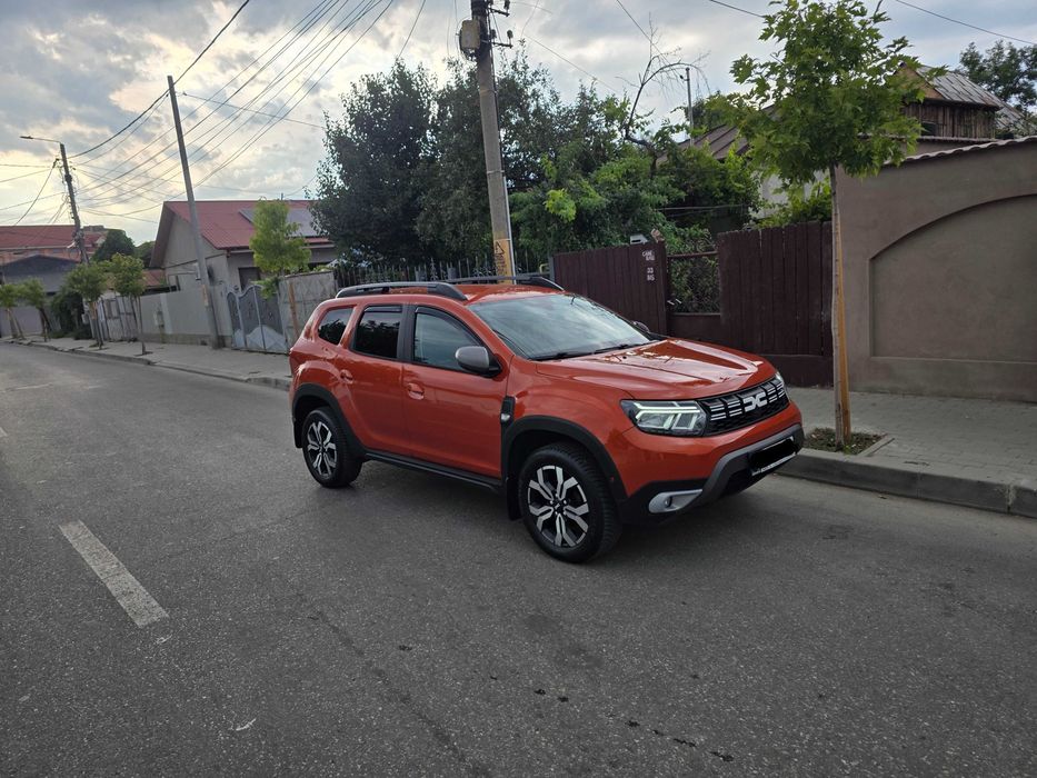 Duster 4x4, Variante