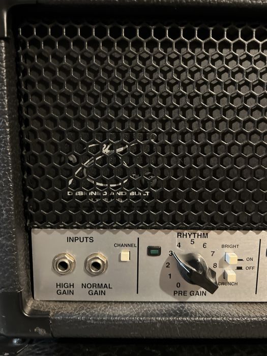 Китарен усилвател Peavey 6505 USA 120w + flight case, мек калъф и foot