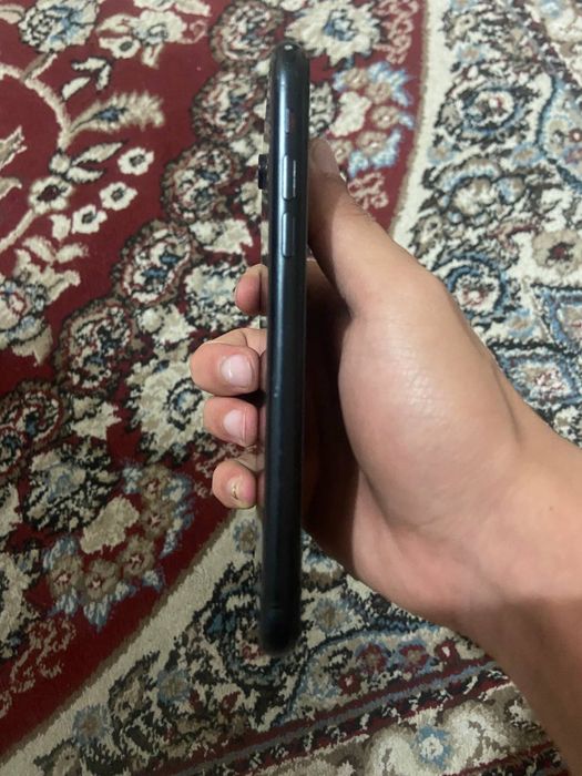Iphone Xr 128 gb sotladi