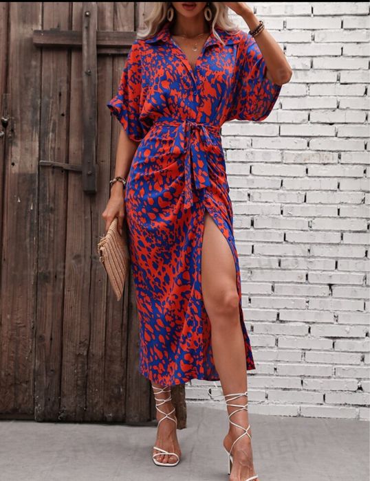 Vand rochie deosebita