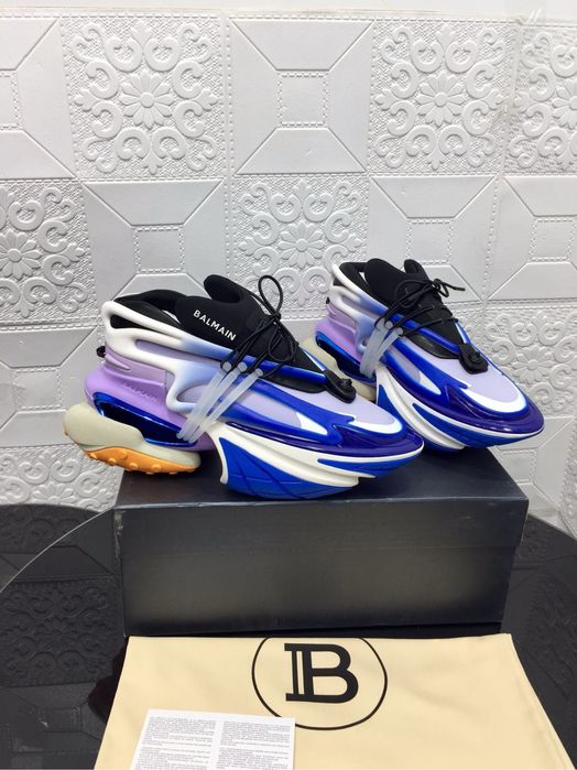 Balmain Unicorn различни модели