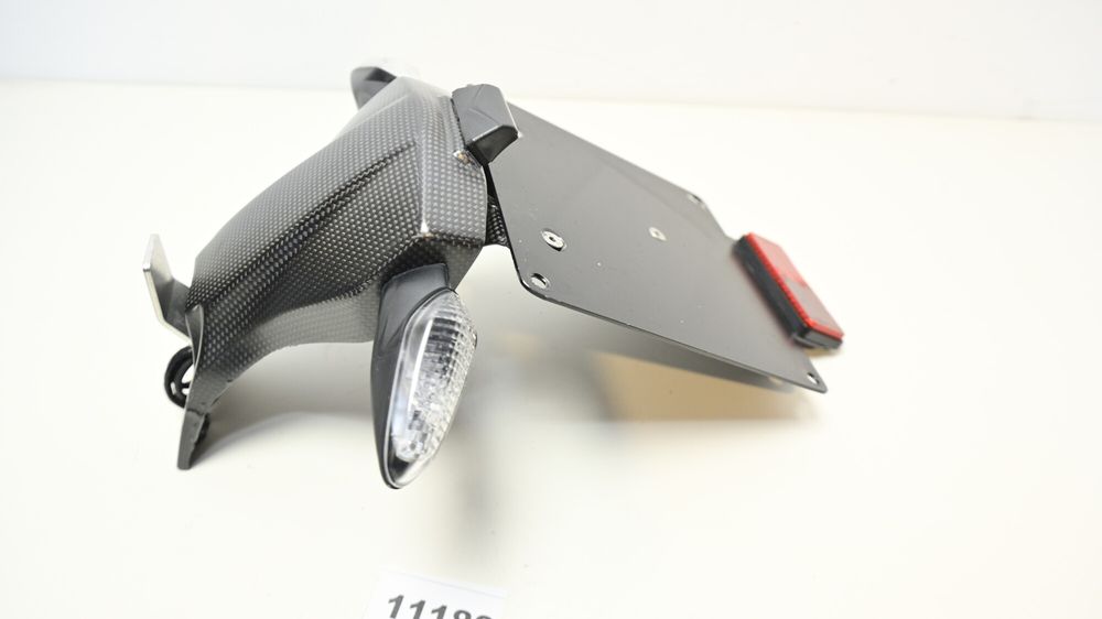 Suport Numar Inmatriculare  Carbon  Semnalizari Ilmberger Ducati