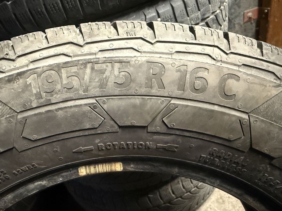 Continental 195/75/16c